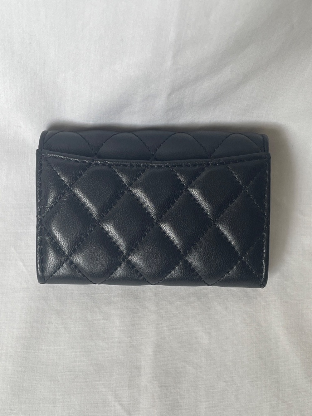 Chanel GWP Small Quilted Change Purse Card Holder Wallet - Picture 3 of 11